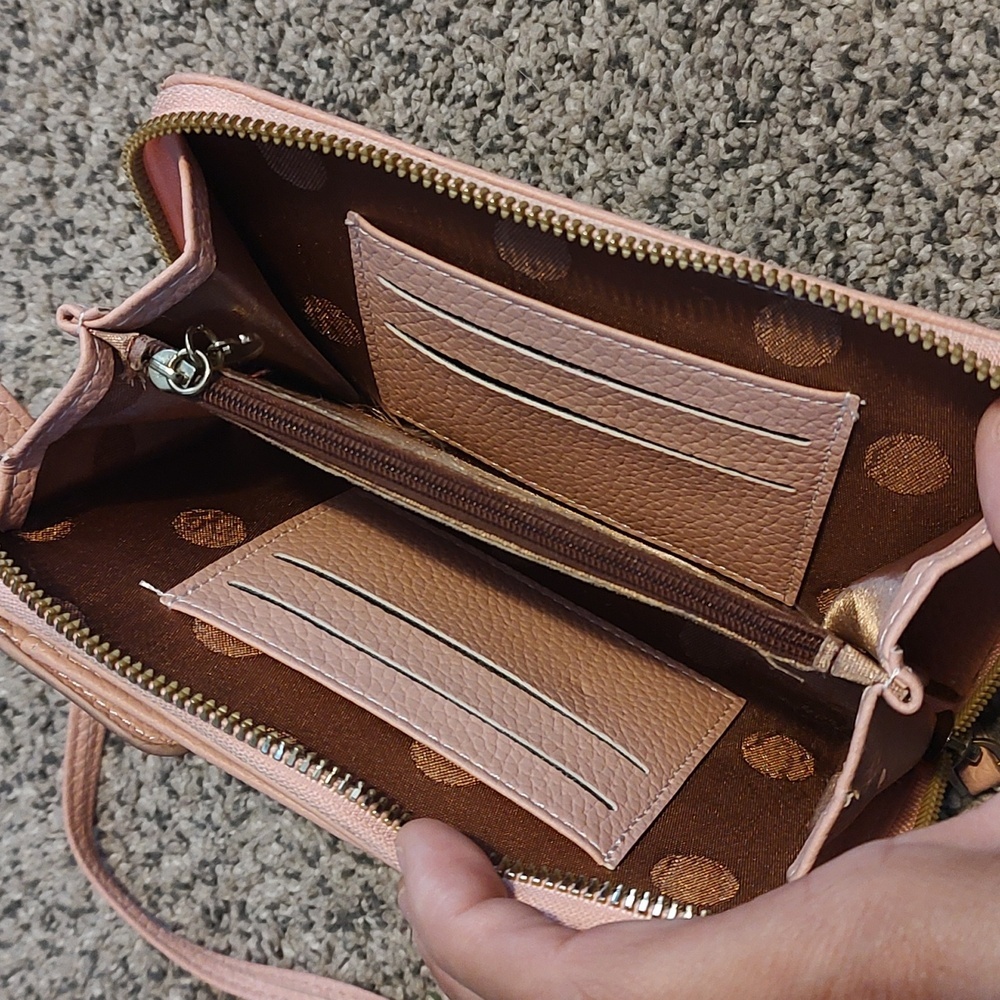 Valentoria Women's Crossbody Purse - Picture 4 of 6